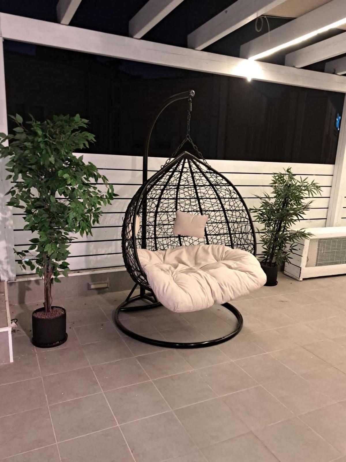 Authentic One Bedroom Apartment In City Center Jeruzsálem Kültér fotó